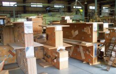 TAKE Create Hagiの工場。家具の図面に合わせて製作した竹を曲げる木枠が並ぶ