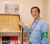 日本化薬厚狭工場の100周年記念館の管理部長の田実和夫さん