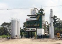 インドネシアにある菅原工業のプラント。同国で初のリサイクルアスファルト工場である