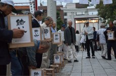 商店街のベテラン店主や建物のオーナーなど地域の人から理解を得て、まちなかイベントを実施