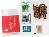 鰻茶漬け　1500円（税込）
・刻みウナギ（１袋50g入り）・鰻茶漬けのだし
・薬味（ワサビ、刻みのり、乾燥ネギ）