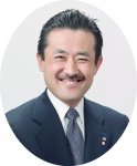 小田原箱根商工会議所 会頭
株式会社鈴廣蒲鉾本店 取締役相談役
鈴木 悌介
　
事業内容： 水産練り製品、魚肉たんぱく加工・原料開発、製造、販売・飲食など
趣味：商工会議所活動