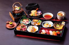 仕出し弁当は、熟練の職人がつくる本格和食