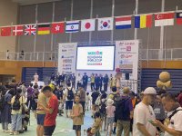 毎年世界各国から腕自慢が集まる「けん玉ワールドカップ」