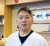 「この仕事は朝が早いので、若い人が働きやすい職場づくりも考えていきたい」と語る山崎代表取締役