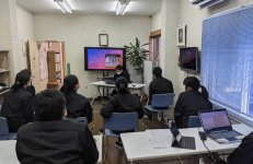 従業員一人一人が講師となり、自身の知識やスキルを共有する「みんな塾」