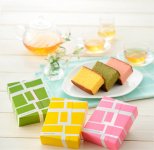 同社の代表的な商品「幸せの黄色いカステラ」「幸せの抹茶カステラ」「幸せのいちごカステラ」