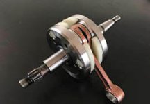 戦後から製造を始めたクランクシャフト