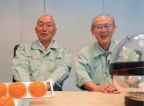 「深海事業は、JAMSTEC、内閣府SIPに育ててもらったようなもの。単独では挑めなかった領域です」と語る堀社長（左）と髙橋顧問