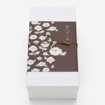 あんぽーね（粒あん）10個入り
（粒あん・クリーム各２瓶、もなか皮10袋）
3888円 （税込）
※５個、15個入りもあり