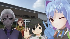 右からアルピナさん、諸星めぐるさん、メイローさん、ゾンビ先生。4人で前橋の商店街などを巡った