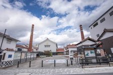 西条酒蔵通りの休憩スペース西条本町歴史広場