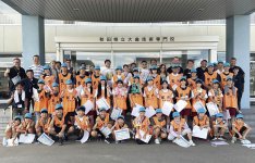 「見せ隊」集合！ 約60人の小中高校生・ALTが活躍した