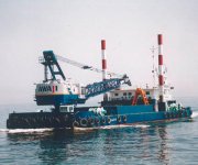 海上での土木作業を行う多目的作業船「あわじ号 -Ⅱ」