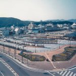 洲本市の公共交通の中心地・洲本バスセンターも同社の手によるもの