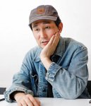 「色白で病弱な子どもだったので、親戚や近所のおばちゃんたちによくかわいがられました。地元愛というか、恩返ししていきたいですね」と語るじろうさん