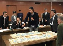 リサーチ事業「富士市まちなか再起動計画」でまちの実態を把握し、商店街の模型も作成。ビルのオーナーとの関係も構築