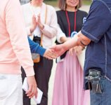 「恋フェス in OMUTA」（2019年）は緑豊かで開放的な公園で開催された