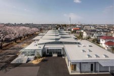 コロナ電気株式会社の社屋外