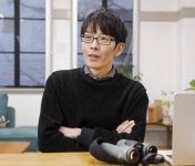 「都市部でもシジュウカラが増えました。言葉が分かるだけで、日常風景が違って見えてきます」と語る鈴木さん