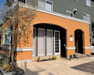 シェフの自宅に招かれたような気分で料理を味わえる店舗