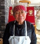 「お客さまに喜んでもらうのが一番うれしいから、これからも新メニューを開発します」と語る堤社長