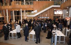 交流会会場「マチニワ」には全国から約100人のYEGメンバーが集った