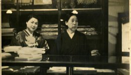 昭和初期の店内