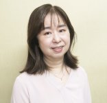 社長の片嶌さん。「大川家具には、最新のおしゃれな家具、多種多様な良質の家具があります。毎年４月と10月に木工まつりがあるので、ぜひ大川に来て体感してください」