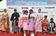 ライフステージに沿って着物を紹介