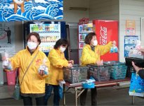 須崎を感じられるお土産を配布