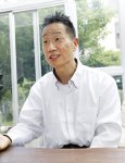 「筋トレは真剣に向き合うほど楽しいです。長時間行う必要はなく、僕自身、朝10〜15分、忙しい日は５分程度です」と語る谷本さん