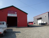 同社の出荷センター。栗山工業団地内にあり、倉庫や研究所を備える。国内外から企業などの担当者が訪れる