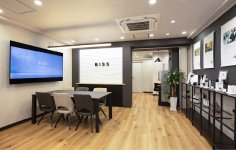 東京・新宿に設けたサロン「BUSINESSMAN’S SALON BISS」。ビジネスマンの“見た目”を幅広くサポート