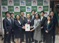 2023年度の政策提言書の手交式