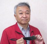 社長の栗谷川さん。「軽くて柔軟性のある太陽電池を活用して、あらゆるものにエネルギー源を組み込めるEoT（Energy of Things）を目指しています」