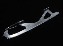 『YS BLADES』は、日本刀のしなやかさと強さがヒントになった