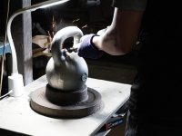 職人の手仕事とユーザー目線で、大手メーカーにはまねできない独自の品質を担保している