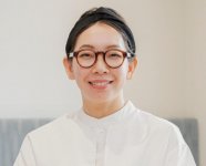 「くじけず、サボらず、コツコツと。懐かしい味を守りつつ、新しい味も提供したい」と語る大津社長