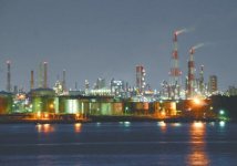 「工場萌え」のファンにとってはたまらない、堺泉北臨海工業地帯の夜景