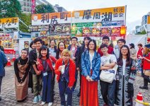 中国、香港、台湾の留学生たち
