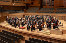 京都市交響楽団が「七夕チャリティーコンサート」で演奏を披露（©井上写真事務所 井上嘉和）