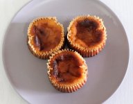濃厚な北海道バスクチーズケーキ