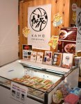 人気店のこだわりの「もつ煮」「もつ炒め」も販売