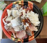 好きな海鮮をのせてつくる「わがどん」