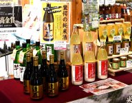 地酒や甘酒、蜂蜜も